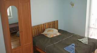 Отель Капсель-Ильгери Судак Люкс (3 взрослых)-1