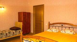 Отель Капсель-Ильгери Судак Четырехместный номер -5